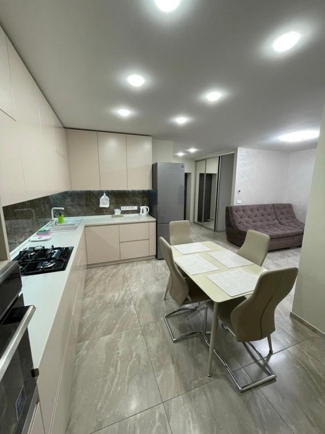 Apartment New Building In Center Dnipro Eksteriør bilde